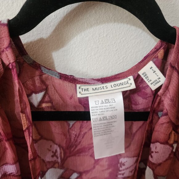 The Muses Lounge Kimono - Picture 2 of 3